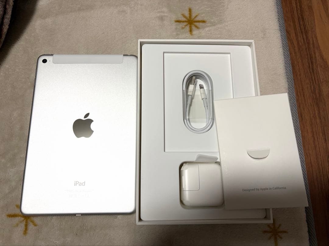 iPad mini4 128gb シルバー WiFi cellular 付属品有