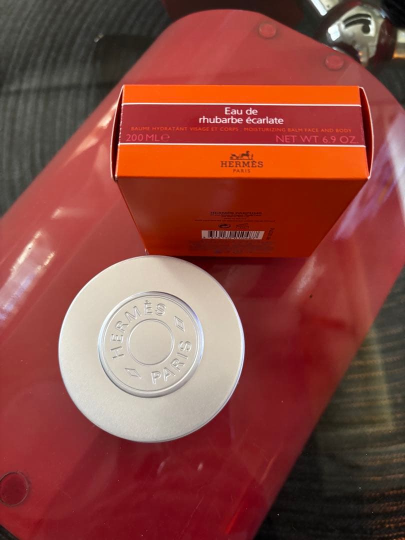 HERMES オードゥ ルバーブ エルカラット モイスチャライジングバーム
