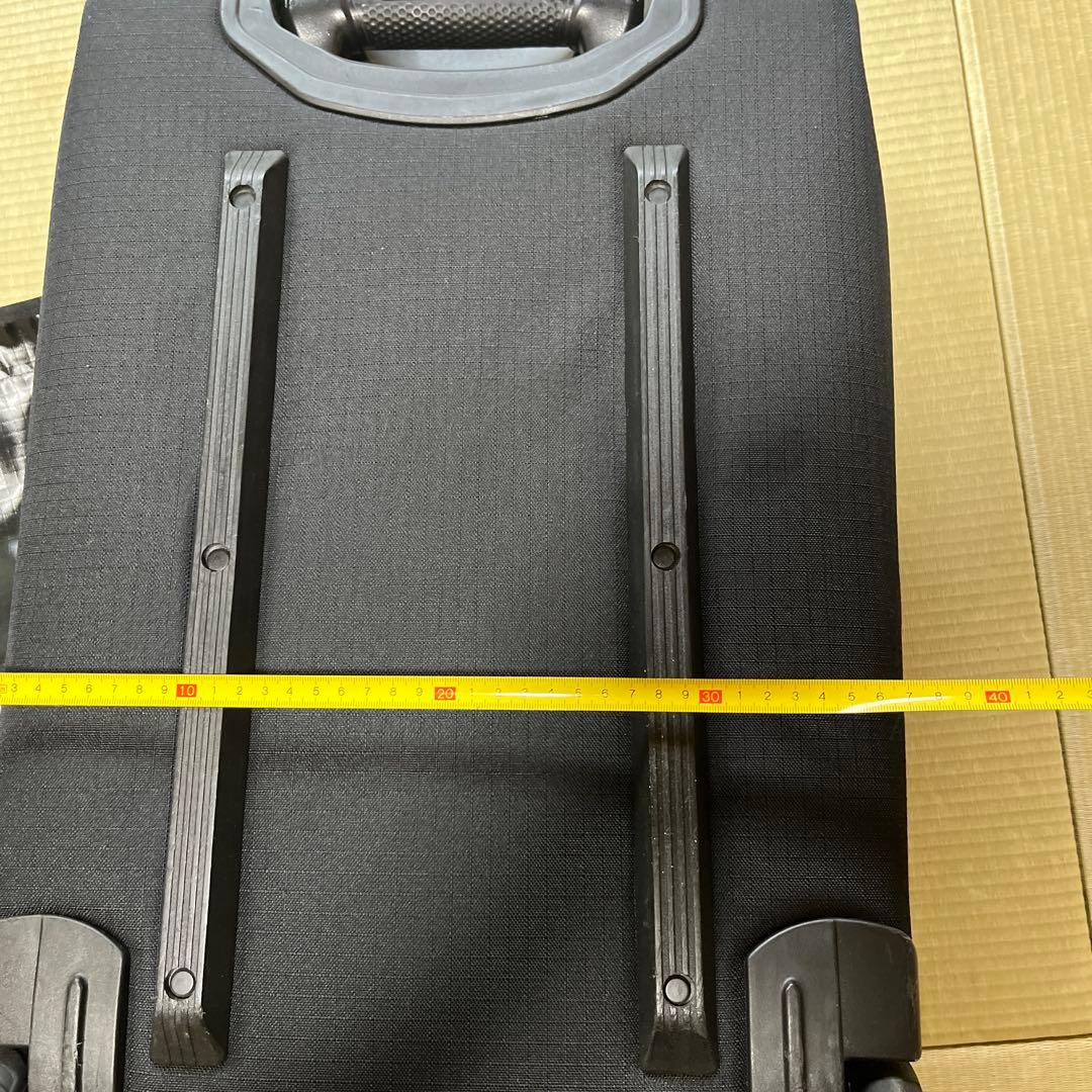 パタゴニアブラックホールキャリーケース