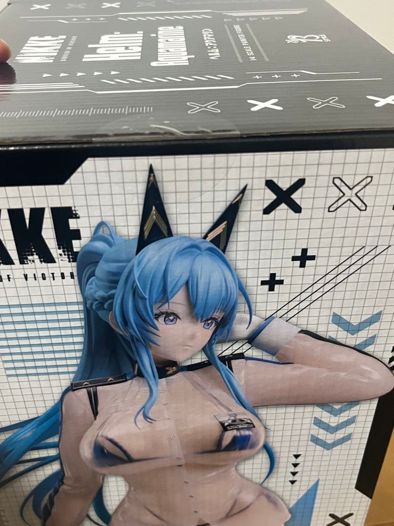 勝利の女神：NIKKE ヘルム：アクアマリン 1/4 完成品フィギュア　未開封