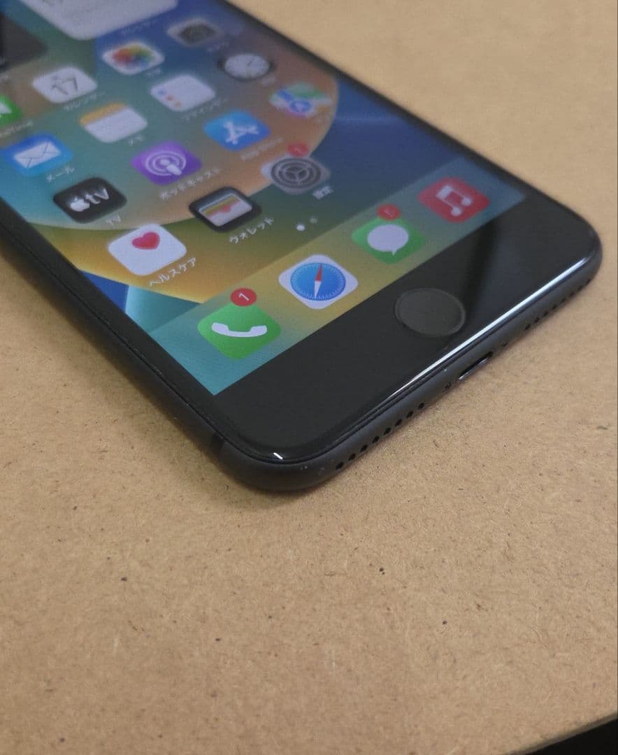 iphone8 plus 64gb simフリー 難アリ