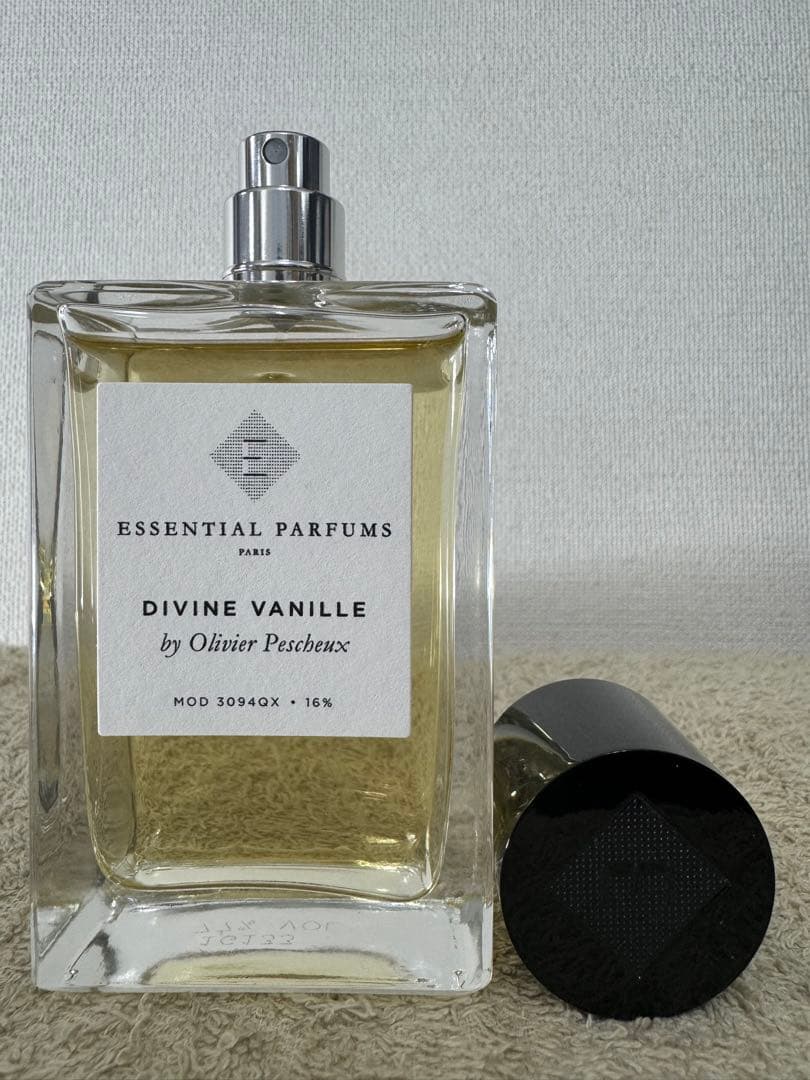 【未使用に近い】ディビン バニーユ オードパルファム 100ml
