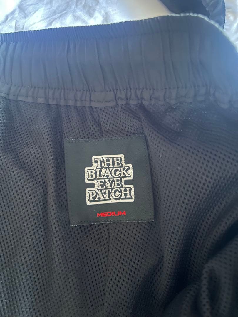 ブラックアイパッチ　セットアップ　M