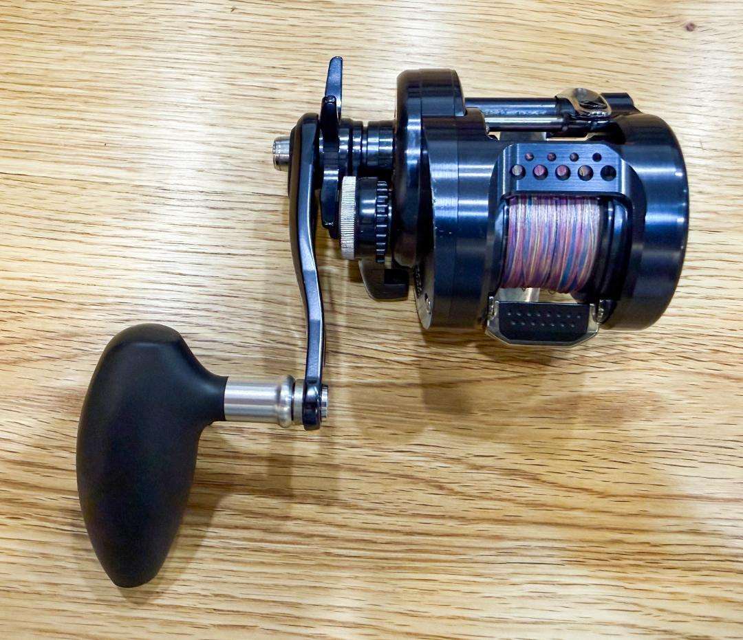 SHIMANO OCEA CONQUEST 301PG リール