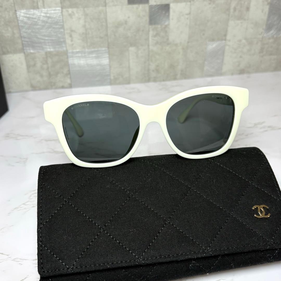 現行品　CHANEL シャネル　スクエア　シェイプ サングラス　ココマーク