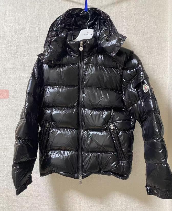 美品MONCLER ブラック ダウンジャケット