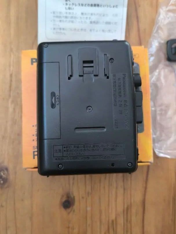 Panasonic RQ-V65-K カセットプレーヤー(ジャンク)