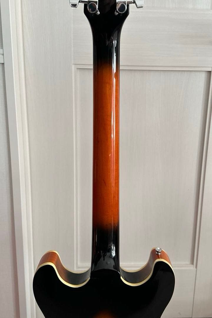 (中古) セミアコ　エレキギター (メーカー不明)サンバースト