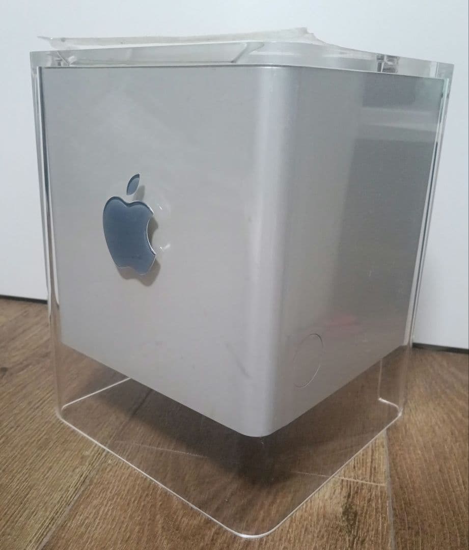 Power Mac G4 Cube アクリルボックスと付属品ケース