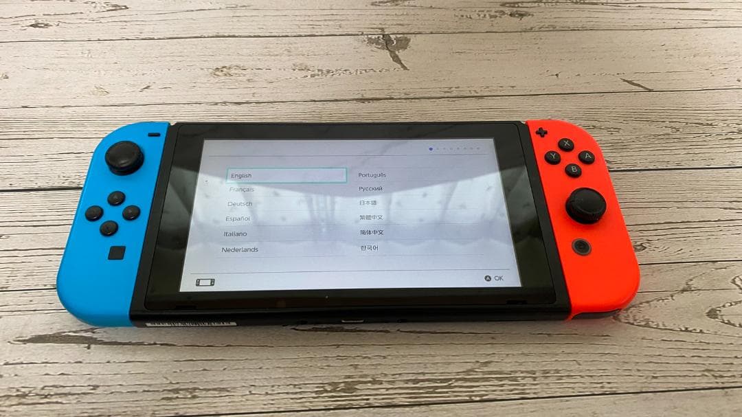 【おまけ付】Nintendo Switch 本体 青/赤 Joy-Con