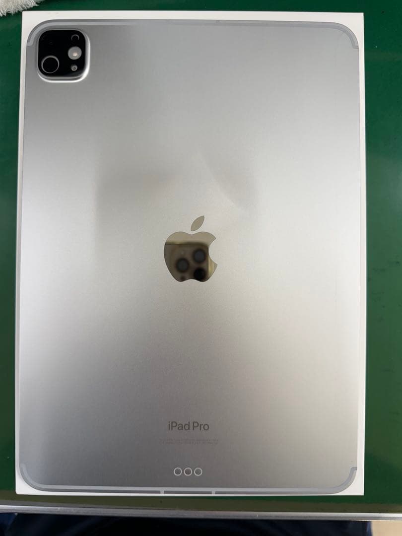 iPad Pro m4 11インチWi-Fi+cellular1TB ほぼ未使用