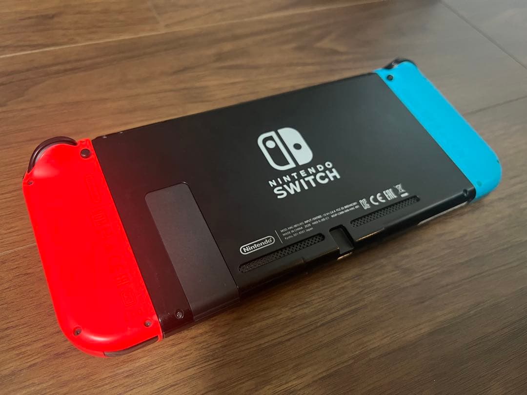Nintendo Switch 本体 （バッテリー改善版）＋マリオカート8DX