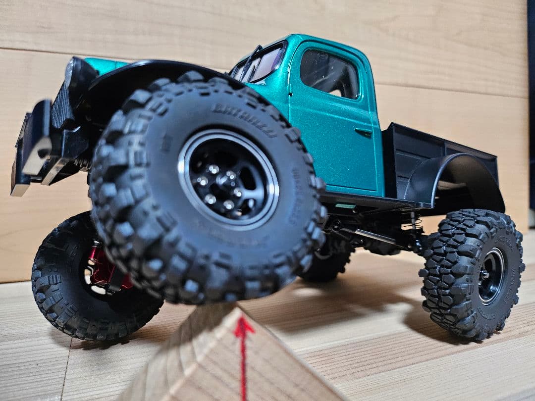 FMS fcx24パワーワゴン ブラシレス プチカスタム クローラーRTR