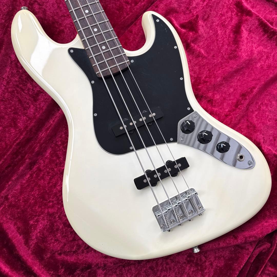 メンテ済 Bacchus BJB UNIVERSE SERIES ジャズベース