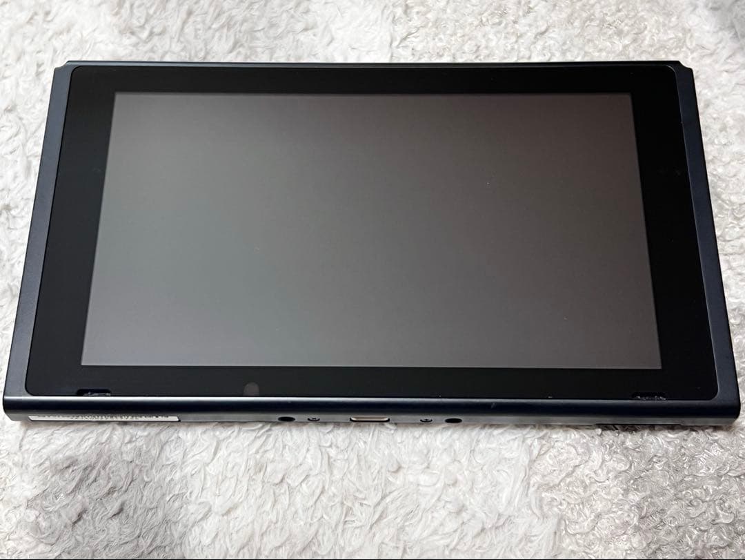 Nintendo Switch 本体 ジョイコンSDカード付き