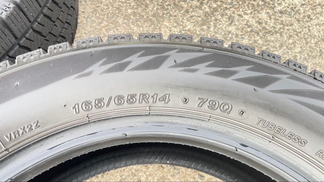 BRIDGESTONE BLIZZAK VRX2 4本セット