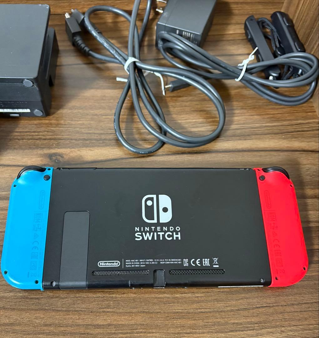 Nintendo Switch 本体　付属品あり(ケース付) 任天堂スイッチ※