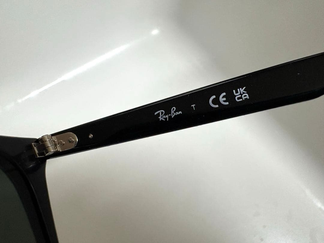 レイバンサングラス　RB4258F 新品未使用