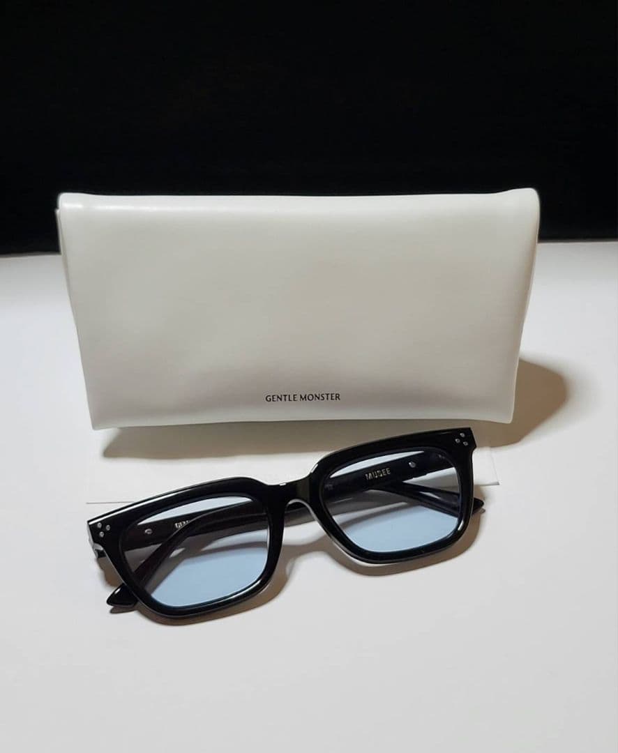◆GENTLE MONSTER◆サングラス　MUSEE　ケース付き