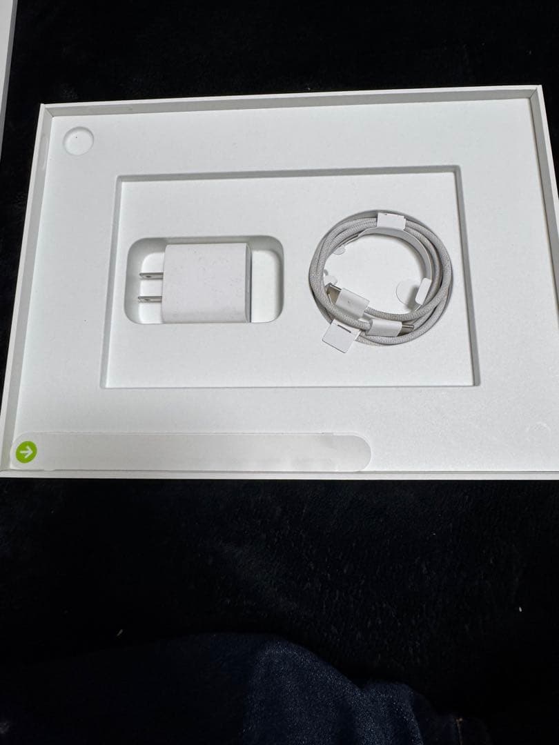 超美品！Apple iPad 第10世代　Wi-Fi 64GB ブルー