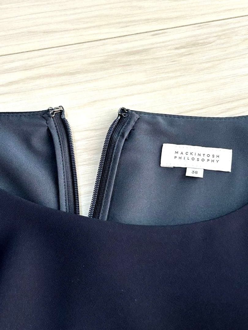 美品 MACKINTOSH PHILOSOPHY 濃紺ワンピース 38 Mサイズ