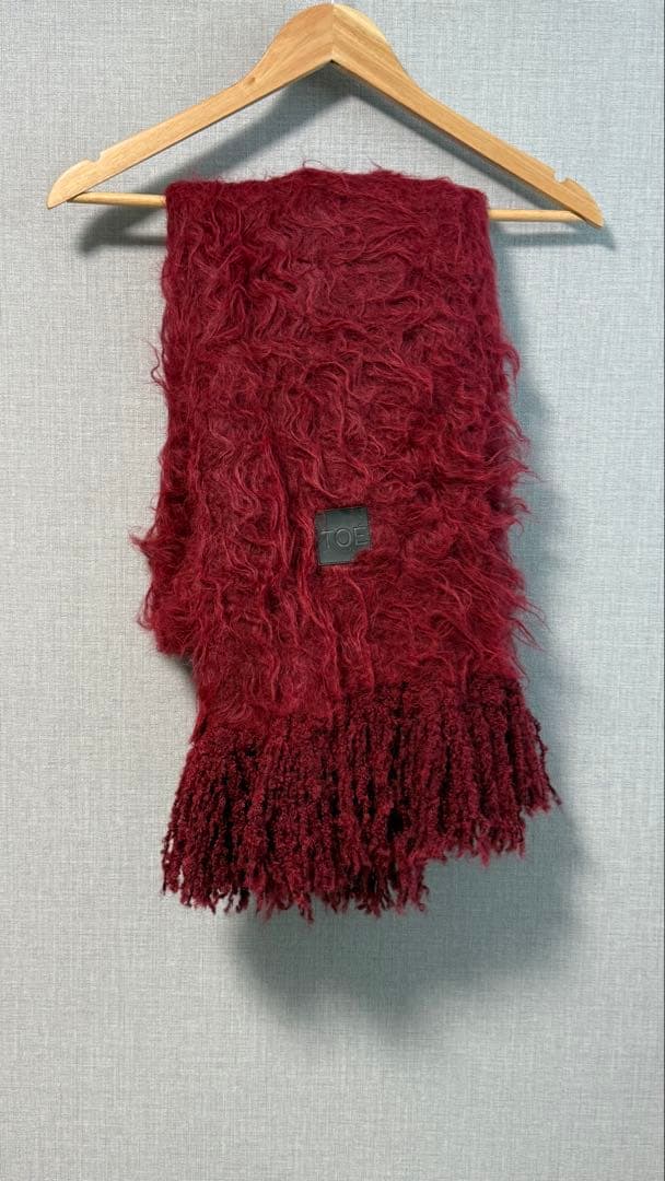 THE TOÉ マフラー　Pigalle shaggy muffler red