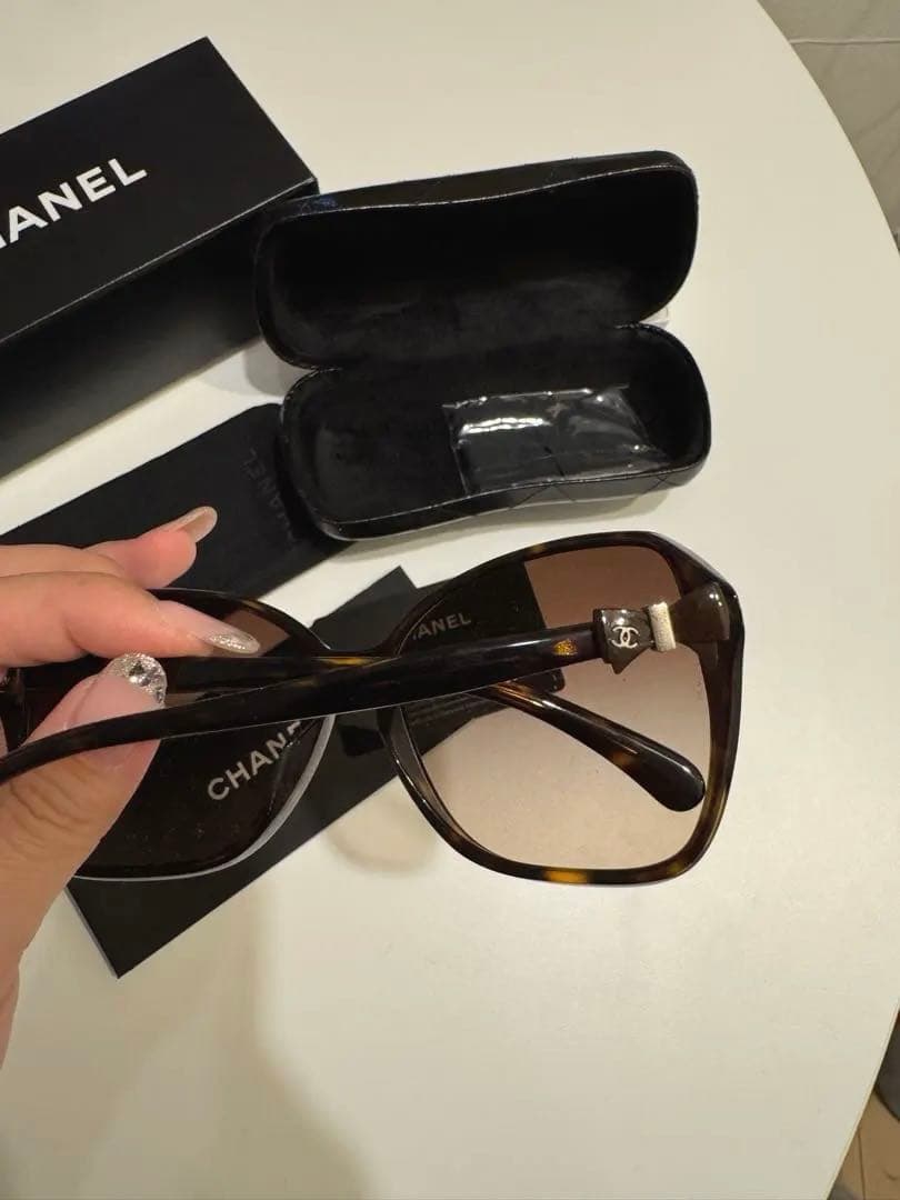 CHANEL ラウンド型 サングラス ブラウン