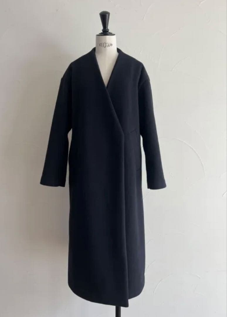 超美品　JULY NINE ノーカラーコート