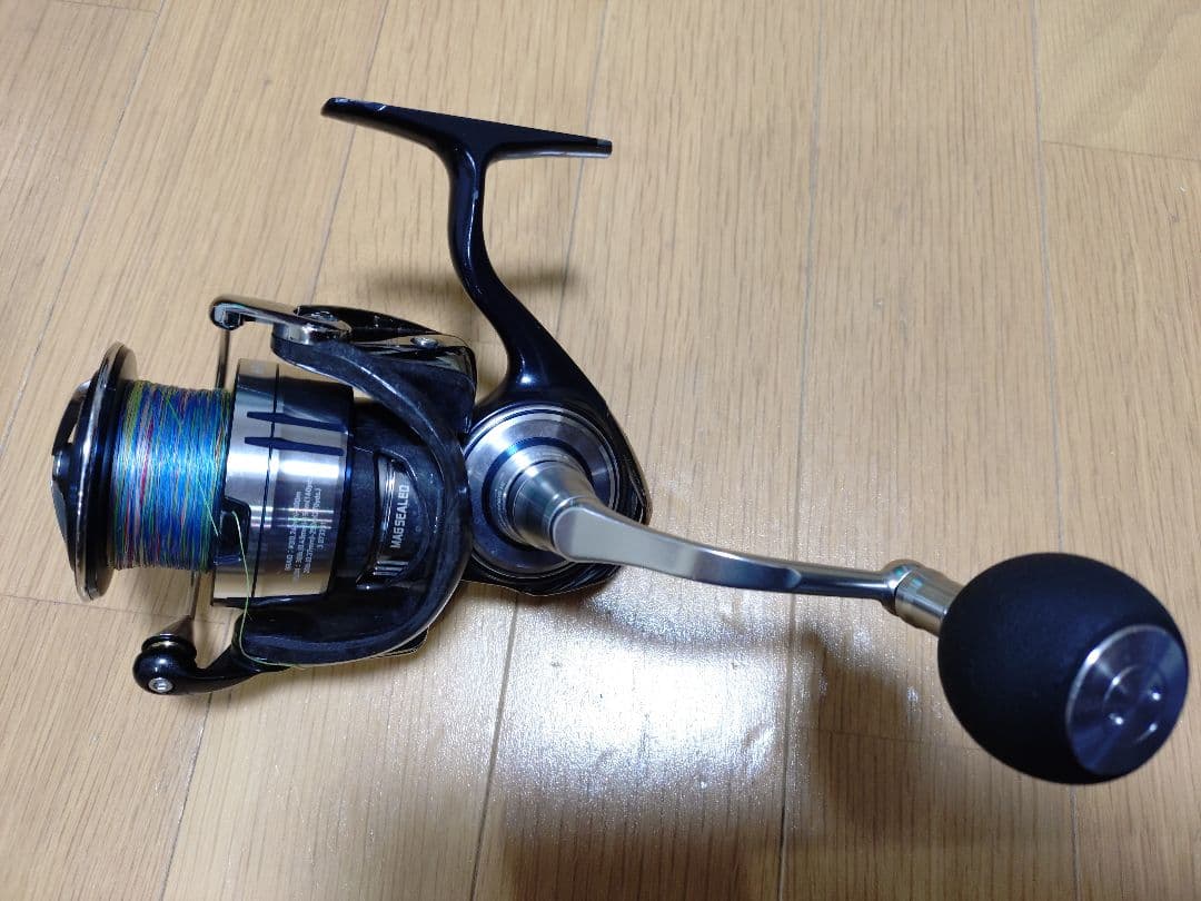 Naダイワ　21セルテートSW6000-H スピニングリール