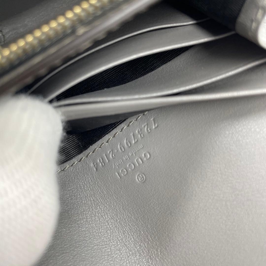 未使用に近い✨　GUCCI GGマーモント　財布　キルティング　ロゴ　グレー