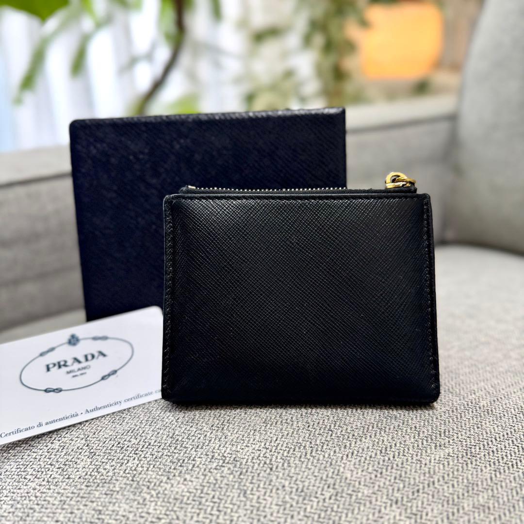 PRADA プラダ サフィアーノ メタル 二つ折り財布 IDポケット付