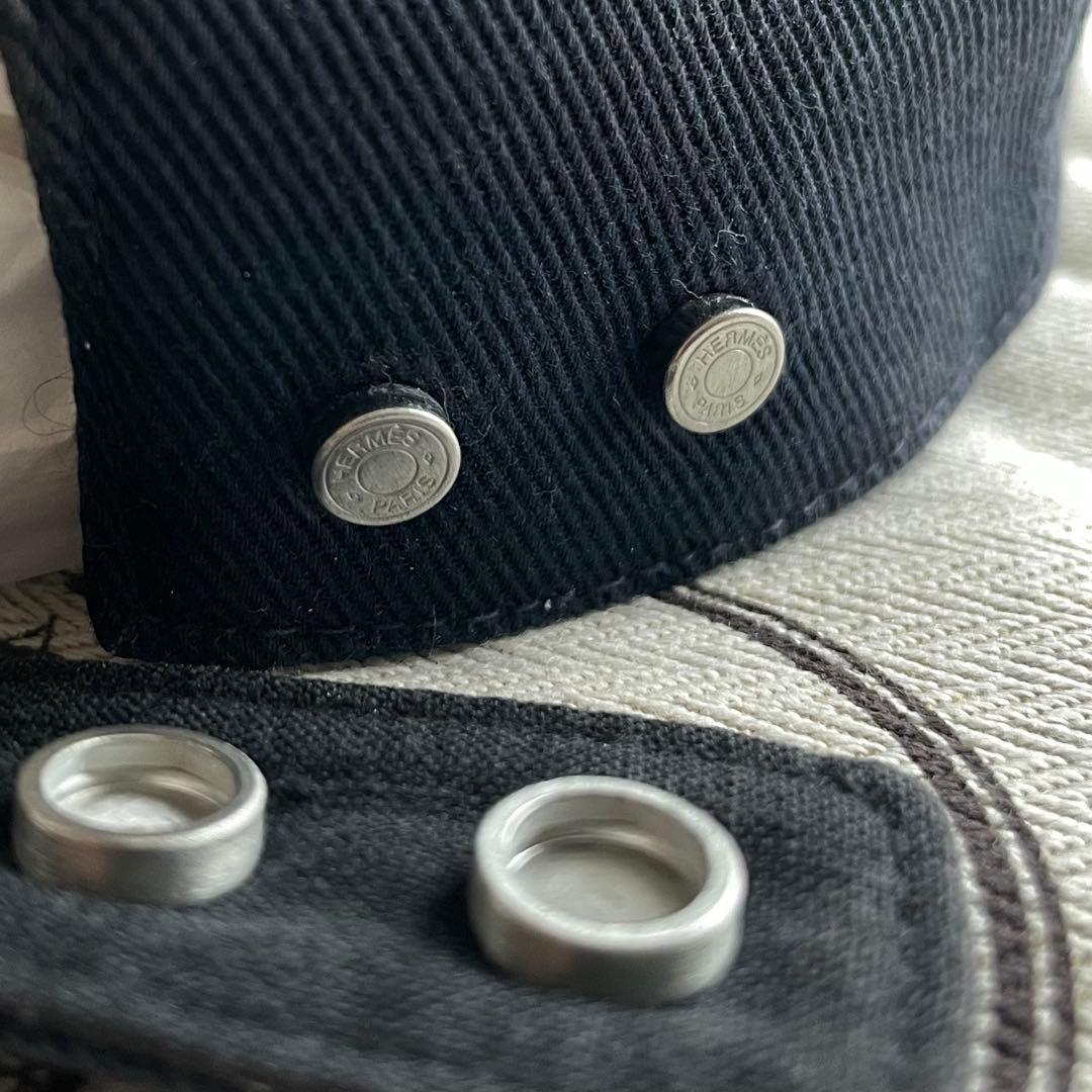 エルメス ライリー レザーキャップ 黒×ネイビー 59 H刺繍 セリエボタン