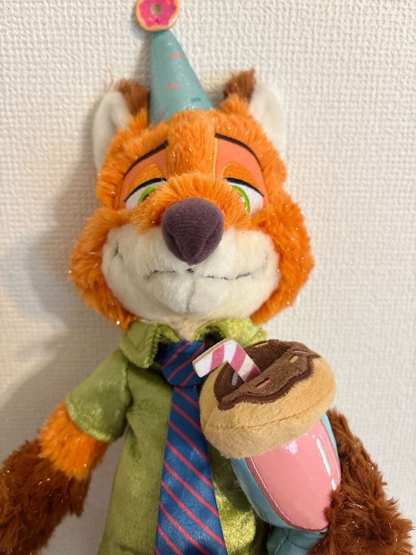 ディズニーストア　ズートピア　10周年　ニック　ぬいぐるみ　ドーナツパーティー