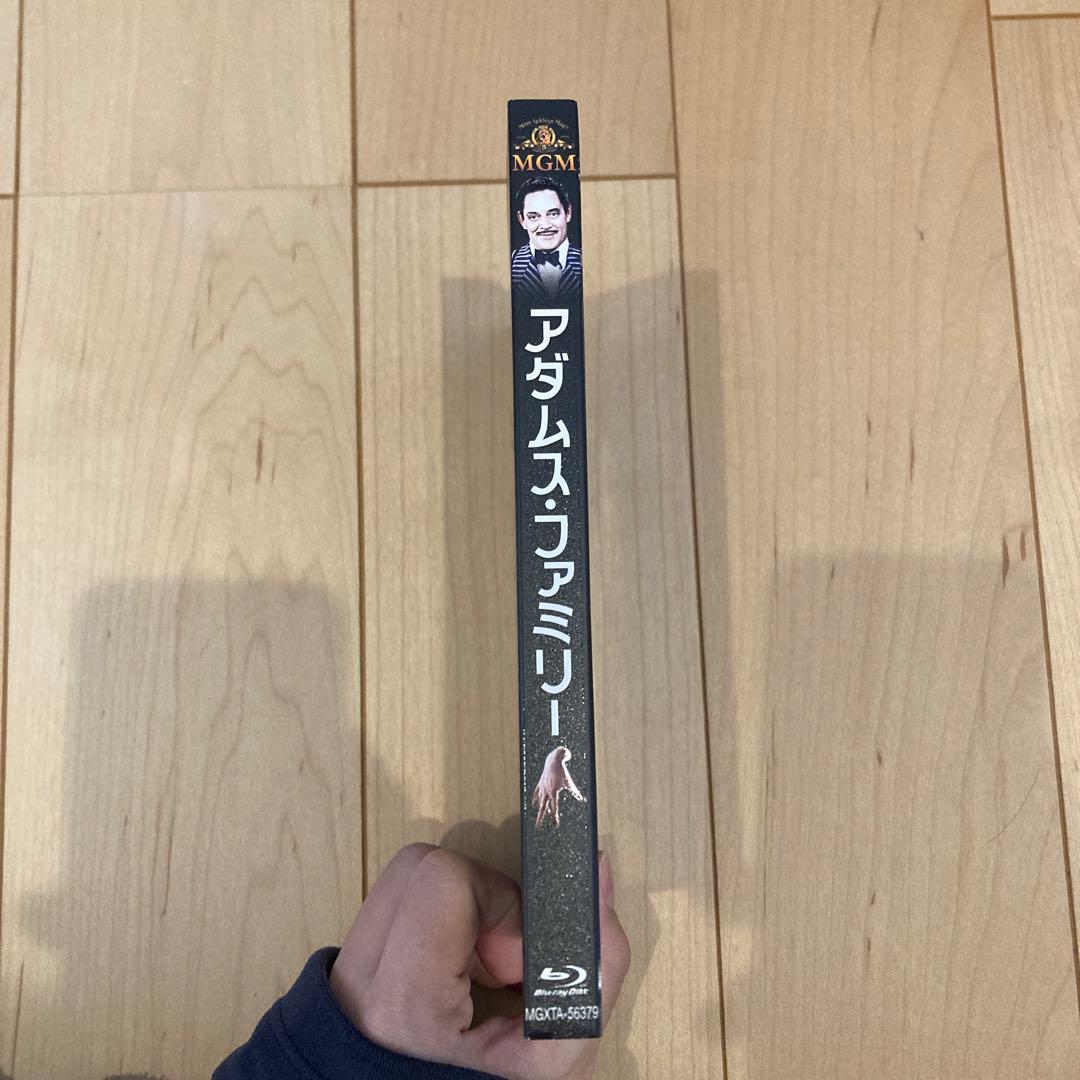 【美品】アダムス・ファミリー [Blu-ray] Amazon初回生産限定盤