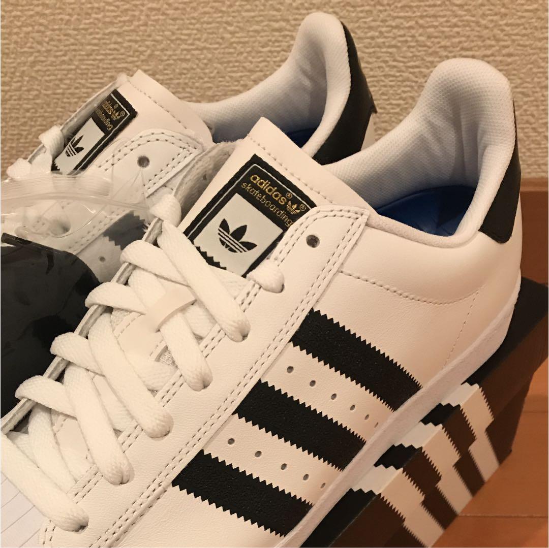 靴 adidas skateboarding   us8.5