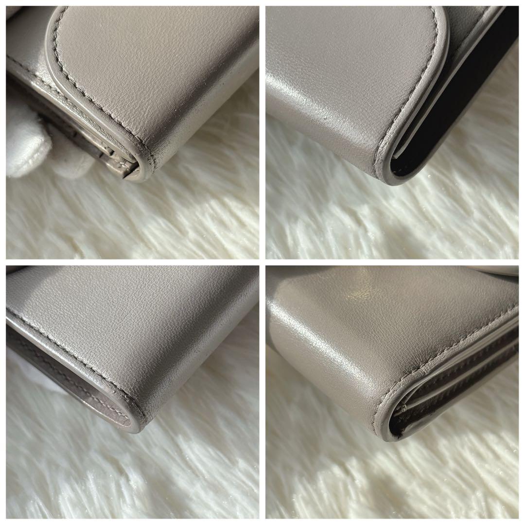 美品✨CELINE トリオンフ スモールフラップウォレット 三つ折り グレージュ
