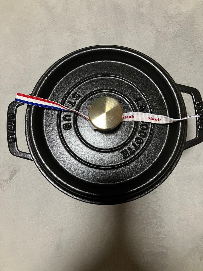 新品・未使用　STAUB グランドココット ラウンド20cm ブラック