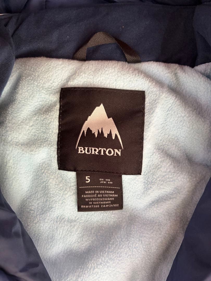美品BURTON 子供用スノーボードウェア 5サイズ110cm
