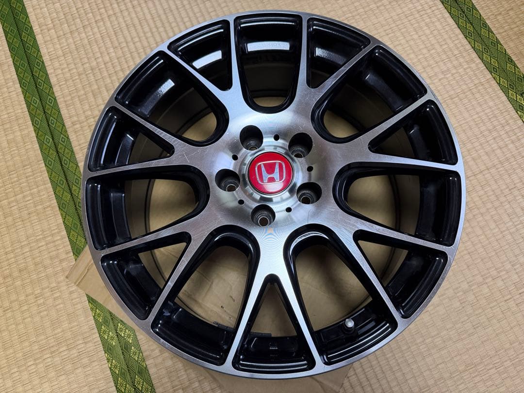 更に最終値下げ Verthandi YH-M7V 7.5J / 18in 4本