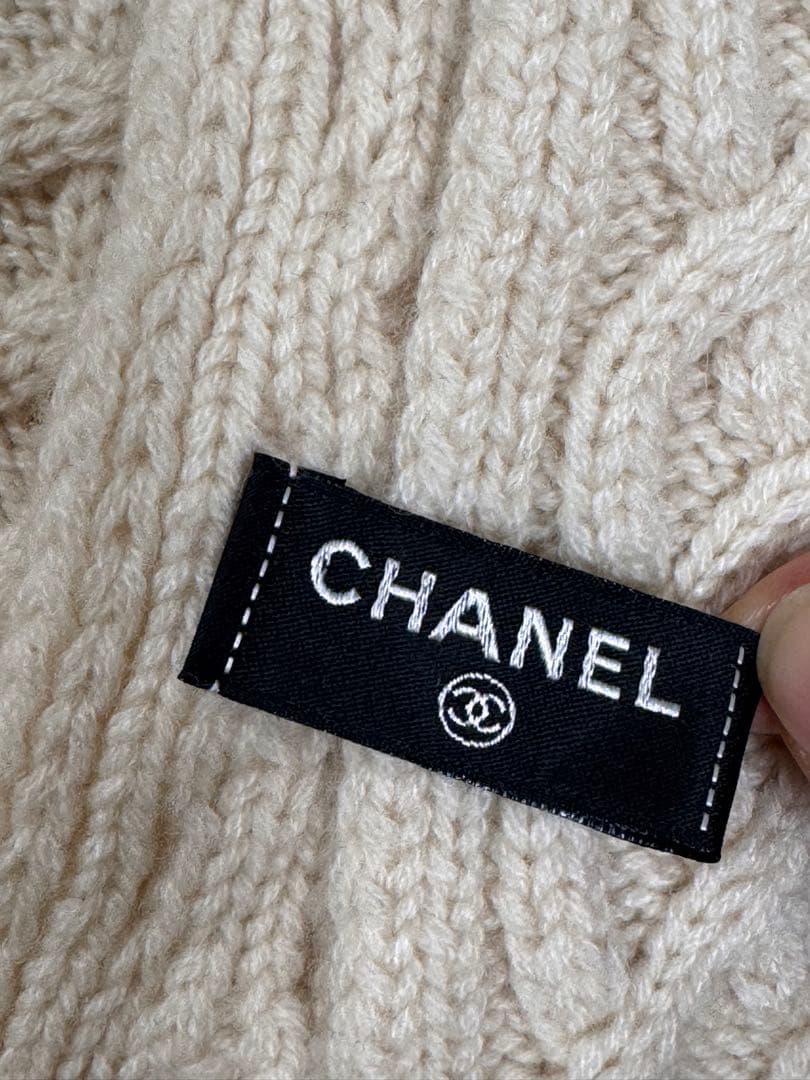 CHANEL ケーブル編み マフラー アイボリー