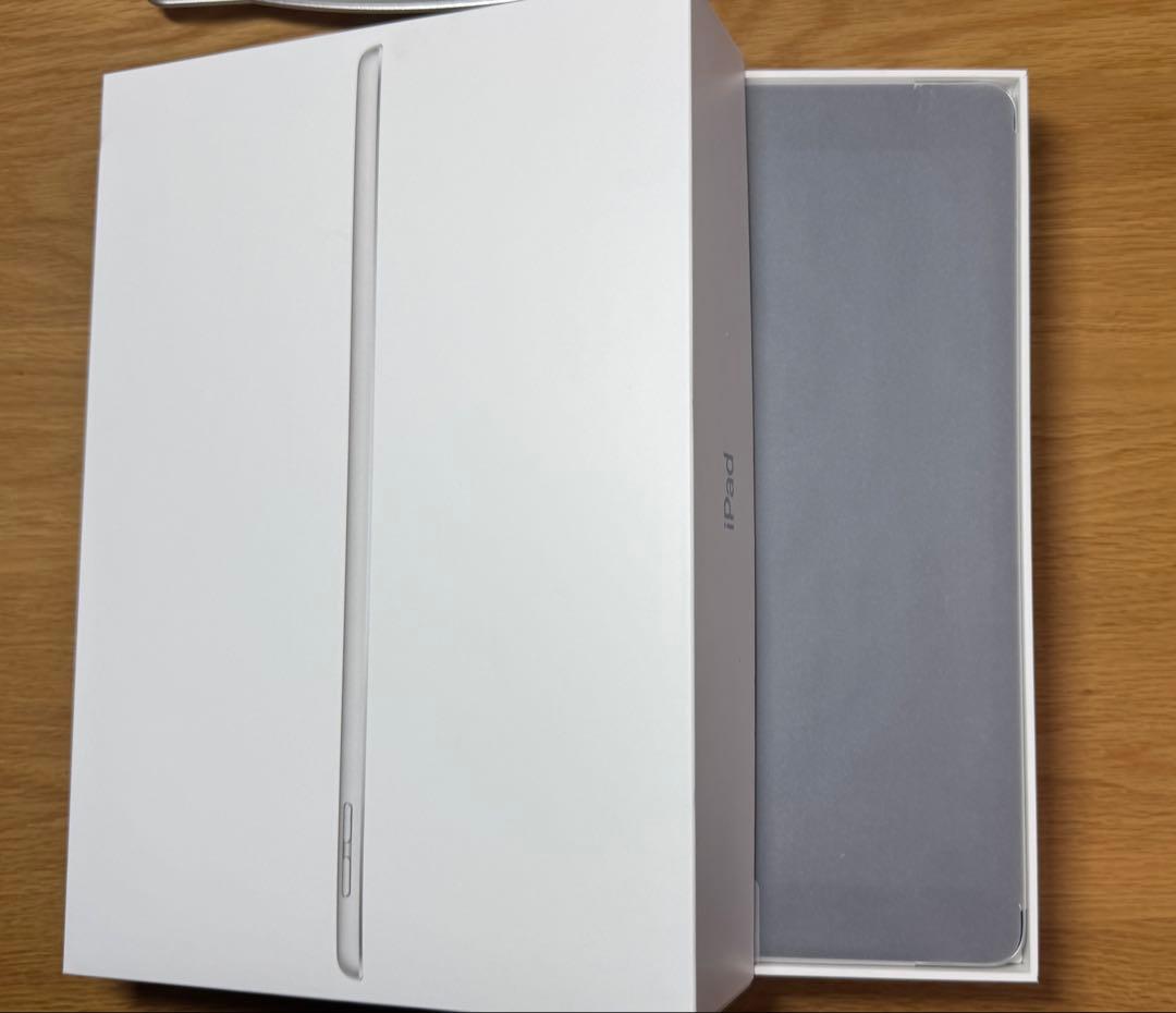 Apple iPad（第9世代）Wi-Fi 64GB Silver 初期化済み