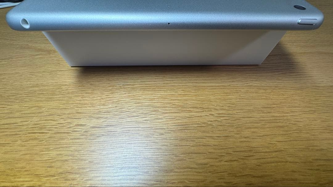 Apple iPad（第9世代）Wi-Fi 64GB Silver 初期化済み
