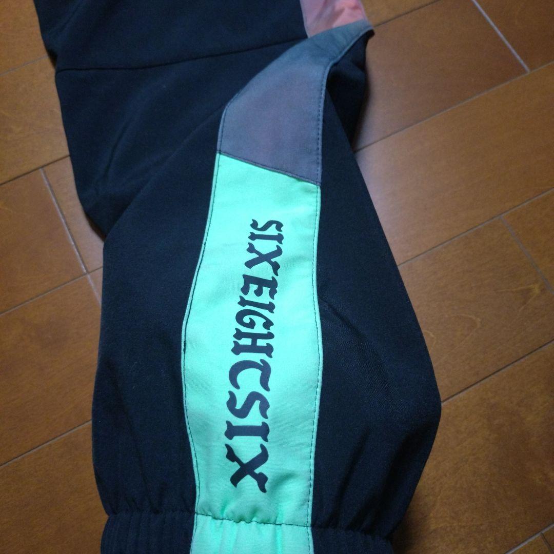 美品　686　 オリジナル品　スノーパンツ　スノーボード　パンツ　23-24