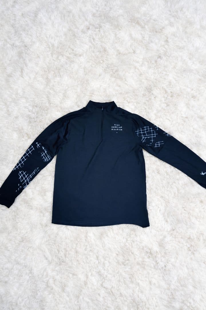 ナイキ ランニングディビジョン Dri-FIT ハーフジップ M