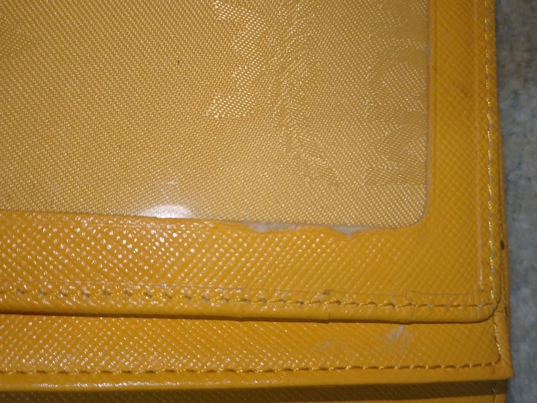 MCM　エムシーエム　三つ折り財布　ラビット　レザー