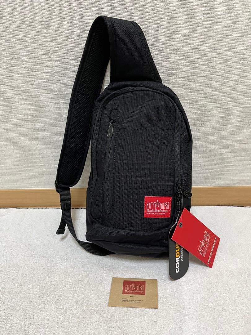 【新品未使用】マンハッタンLittle Italy Crossbody Bag