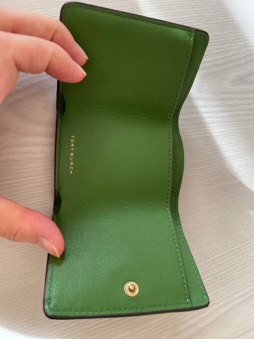takotakoTORYBURCH グリーン 三つ折り財布