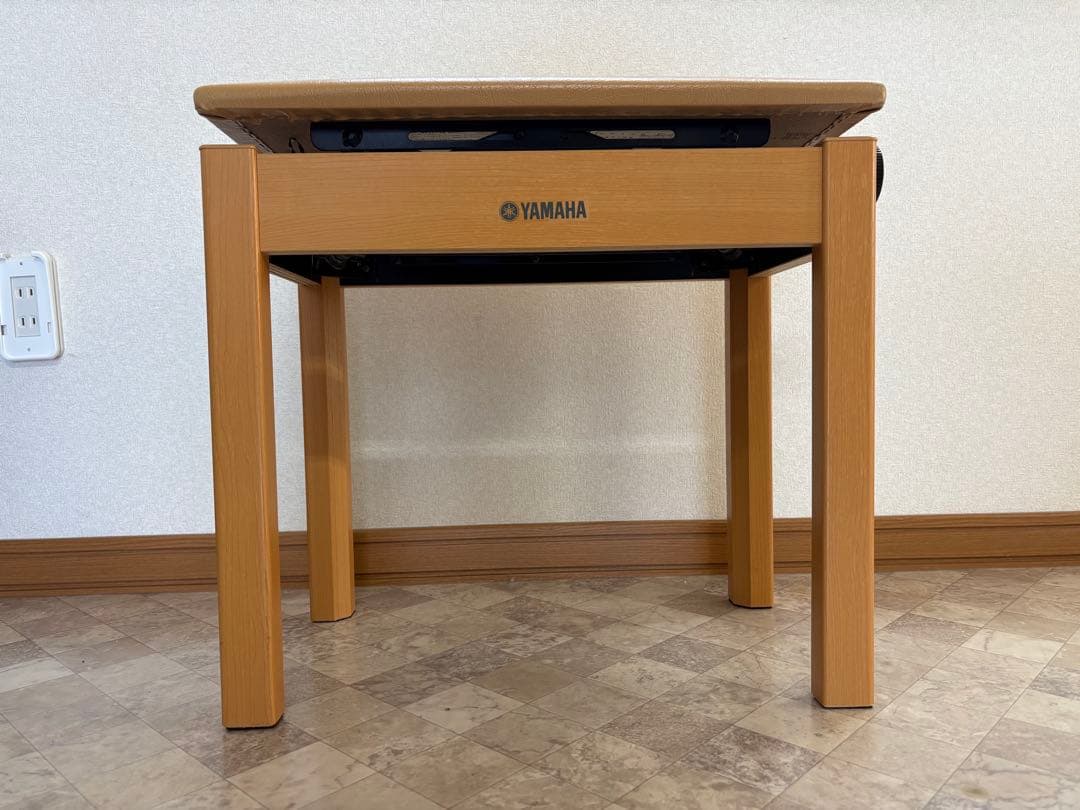 YAMAHA 電子ピアノ椅子　中古