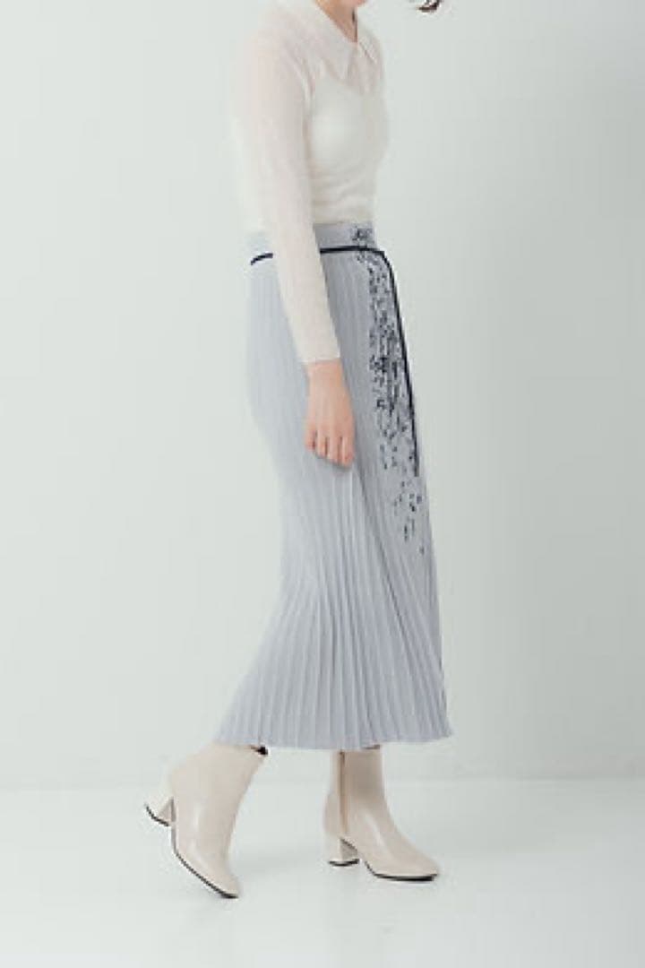 美品 tunica 上白石萌音さん着用 ニットスカート