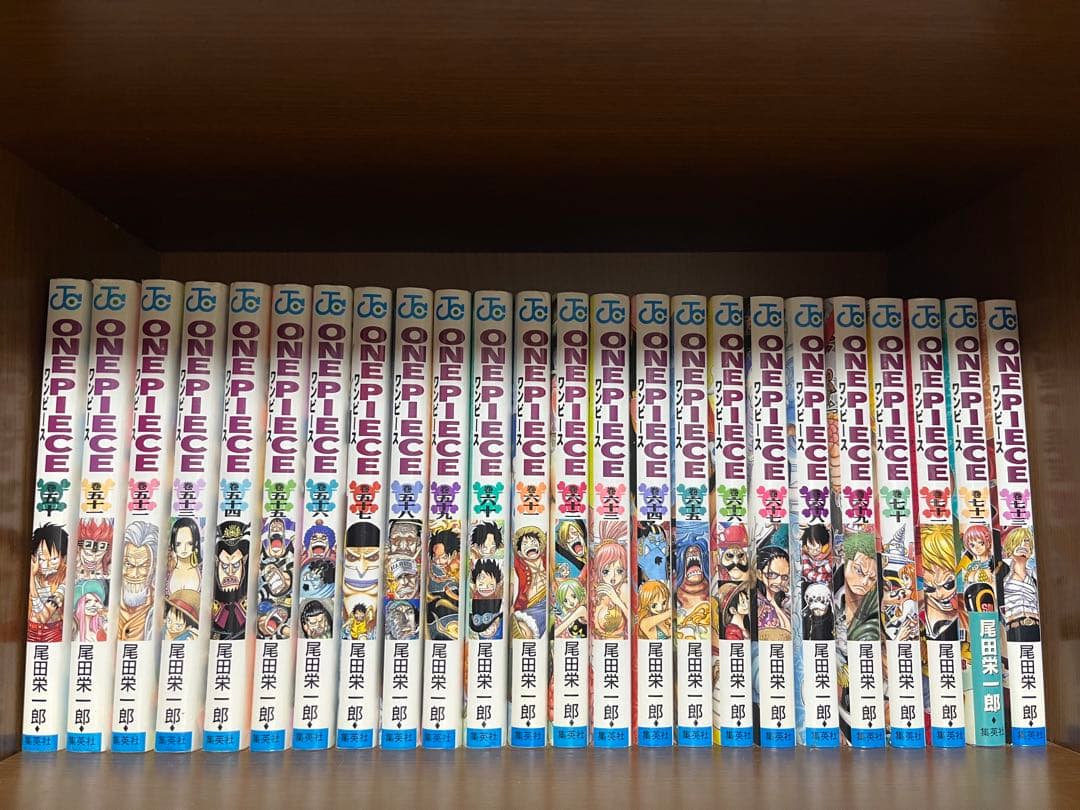 自宅保管品⭐️全巻セット⭐️ワンピース 1〜111巻 関連本セット 漫画 おまけ付